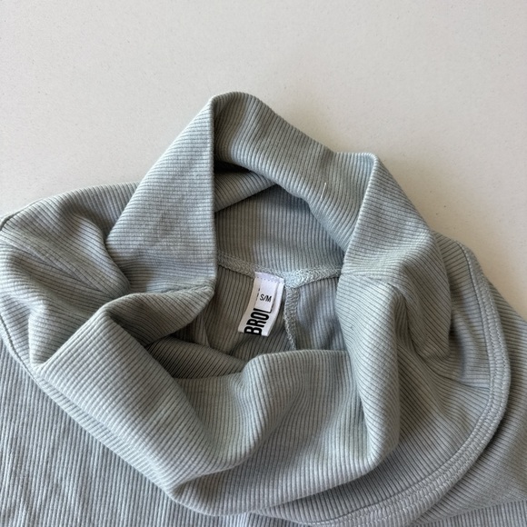 Joah Brown ribbed shorts S/M - Picture 3 of 3